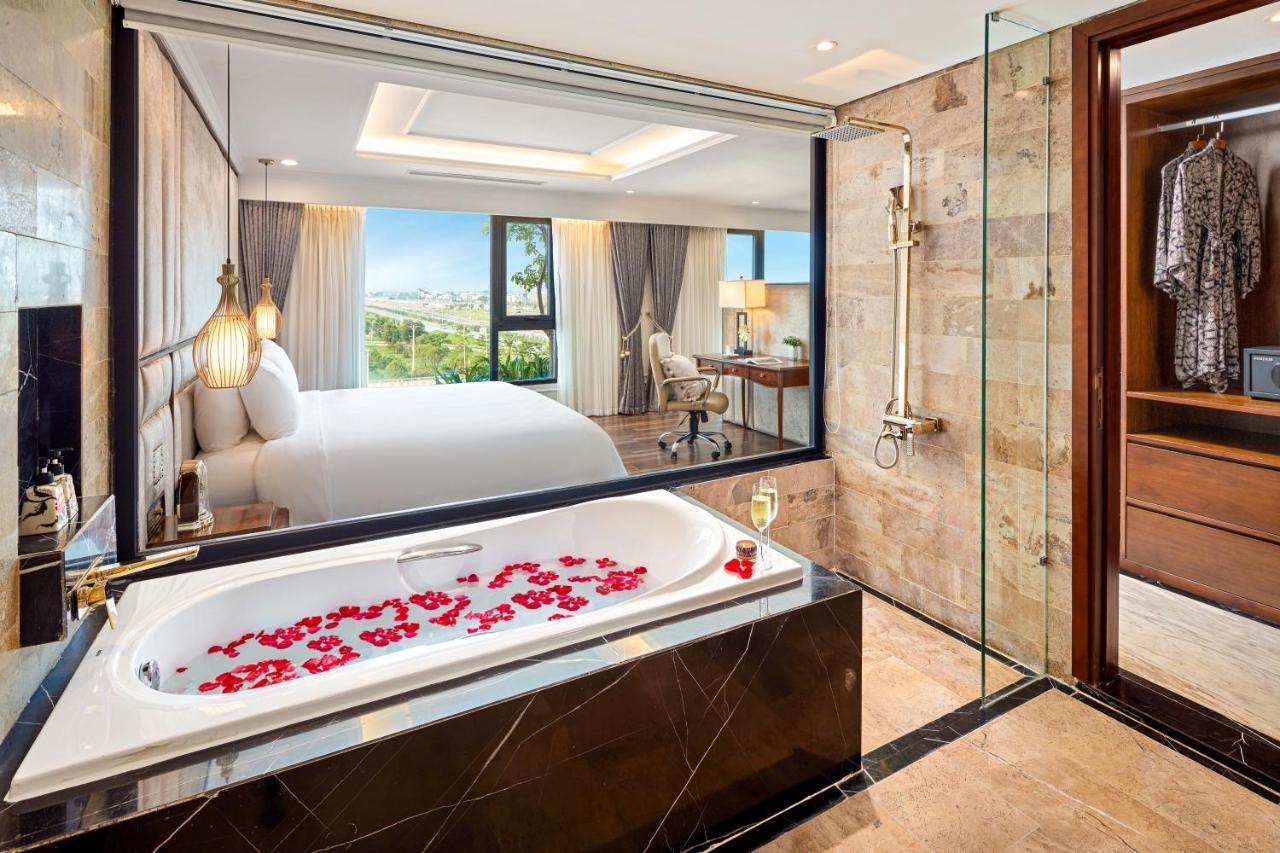 Ravatel Luxury Hotel Bac Giang Eksteriør billede